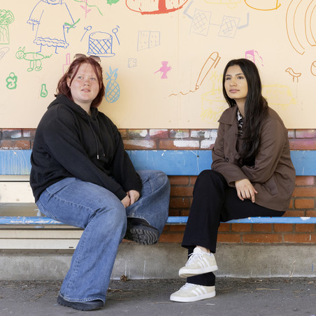 Gabi Lerager og Zilan Sahin har fået glæden ved at lære og gå i skole igen.